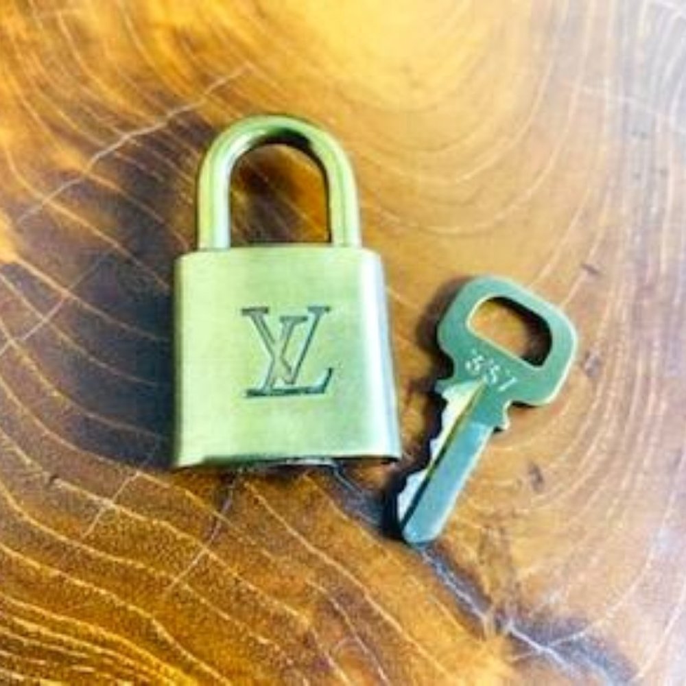 Authentic Louis Vuitton Lock and Key #337
